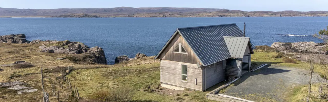 Striking contemporary property with panoramic views over Loch Ewe : Boom House 1